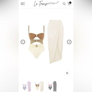 2 swimsuits same size and style but different colors.